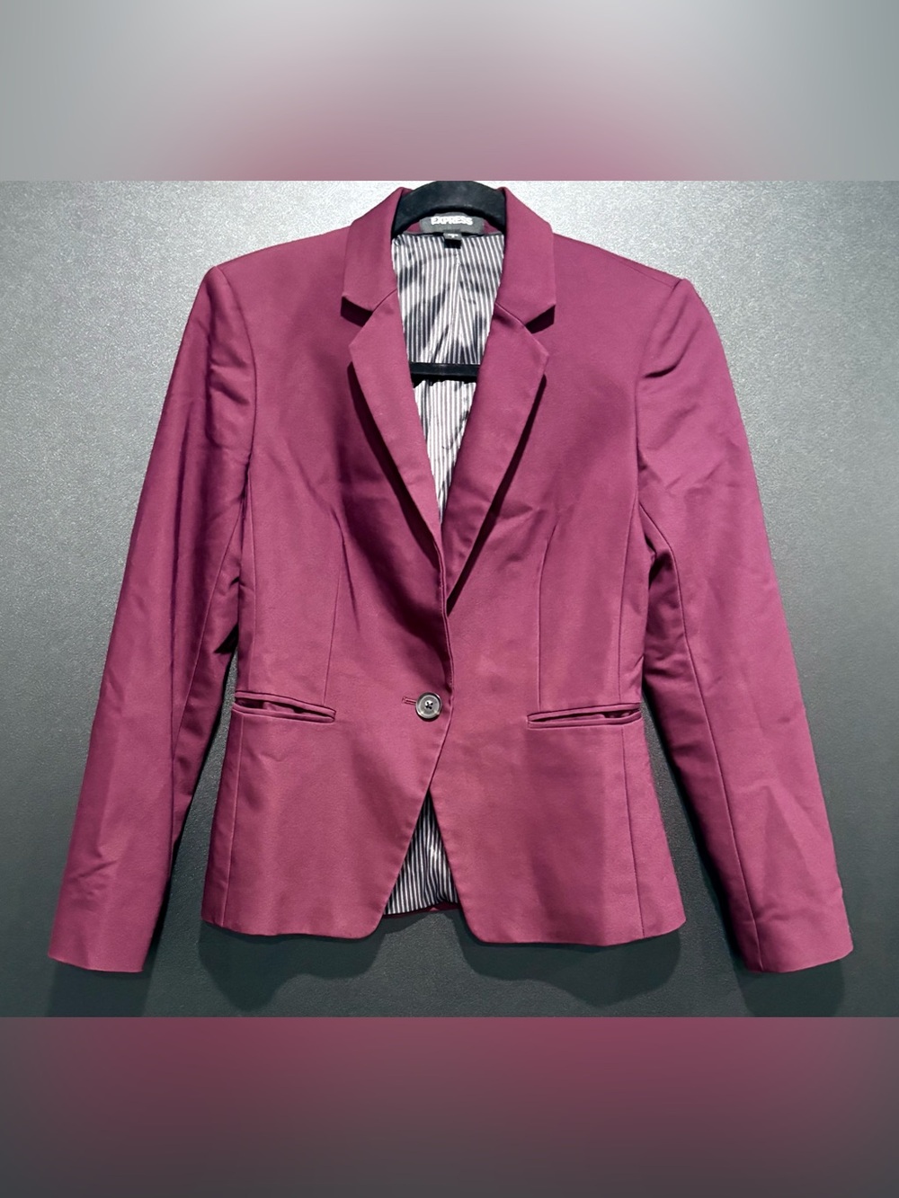 Express Blazer - Picture 2 of 6